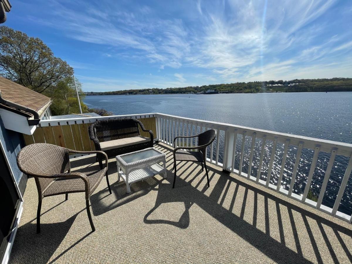Spectacular Home With A Amazing Ocean - River View Groton Exterior photo
